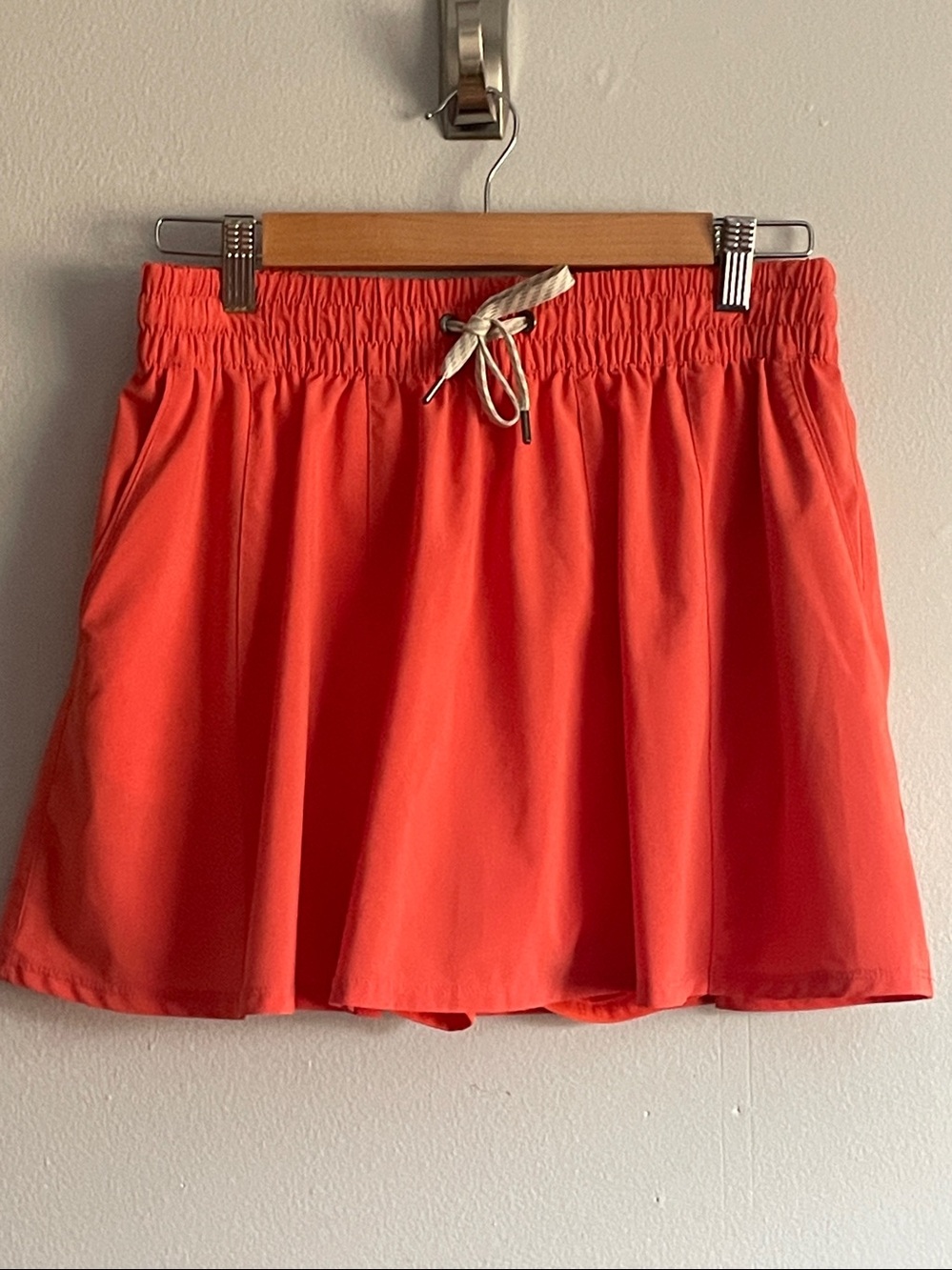 Vuori Clementine Tennis Skort Skirt Size M - Picture 2 of 7